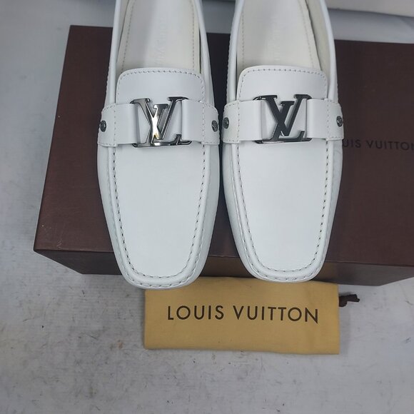 Louis Vuitton White LV Leather Driver Shoe - Picture 12 of 12